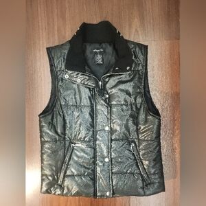 Shiny Black Puffer Vest Size Medium EUC